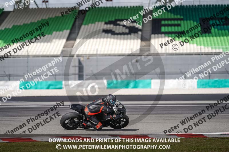 Sepang;event digital images;motorbikes;no limits;peter wileman photography;trackday;trackday digital images